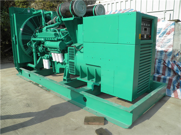 濉溪发电车出租-柴油发电机组在使用的过程中应该做好哪些防护工作