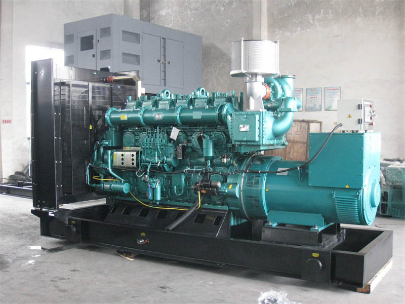 濉溪200KW 柴油发电机的油耗是多少？