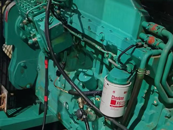 濉溪如何确定新的发电机组控制系统是否与原系统兼容？